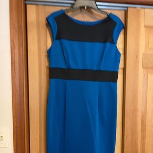 Roz & Ali color block dress